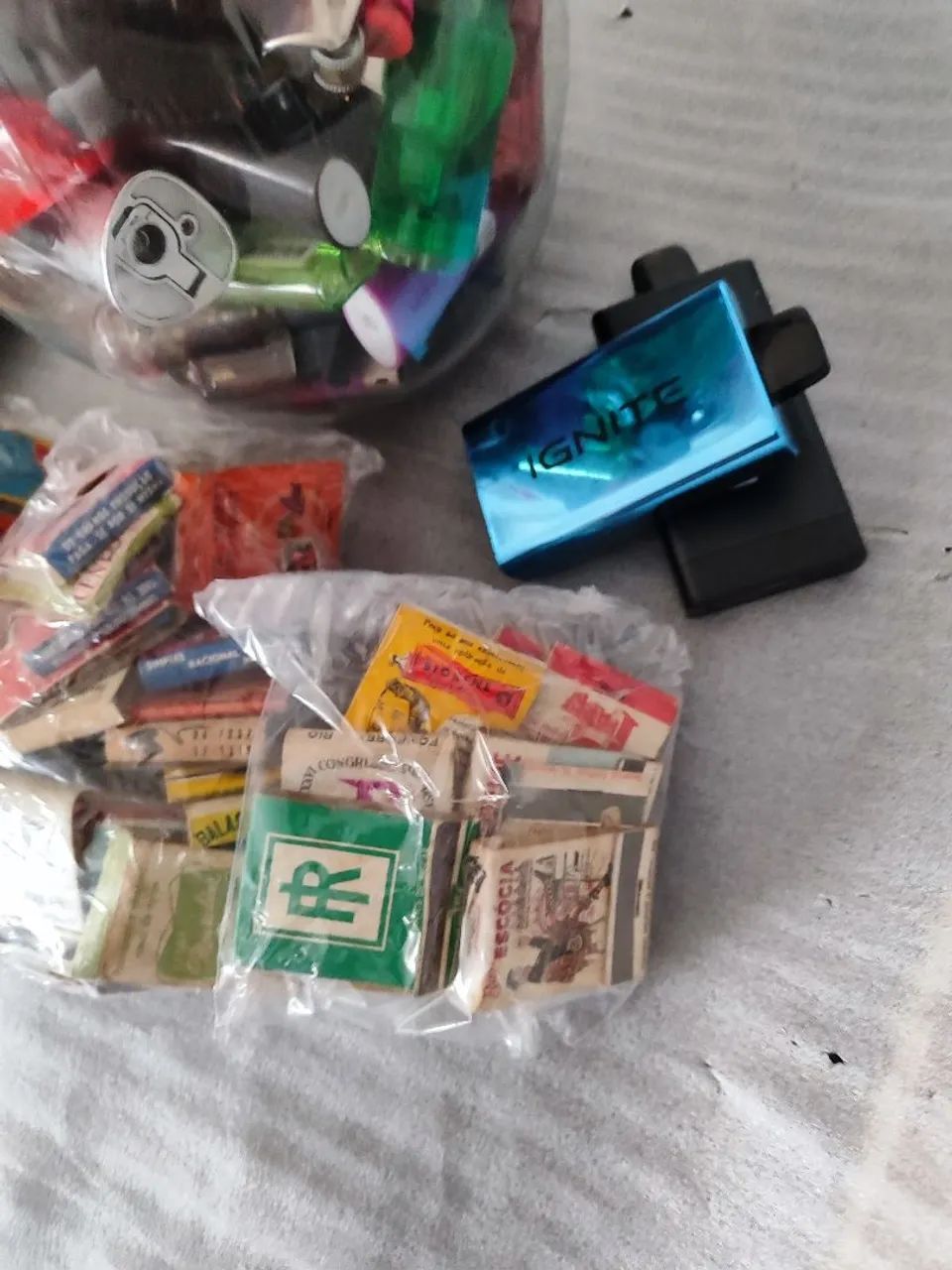 Fósforos antigos e outros  - Foto 2