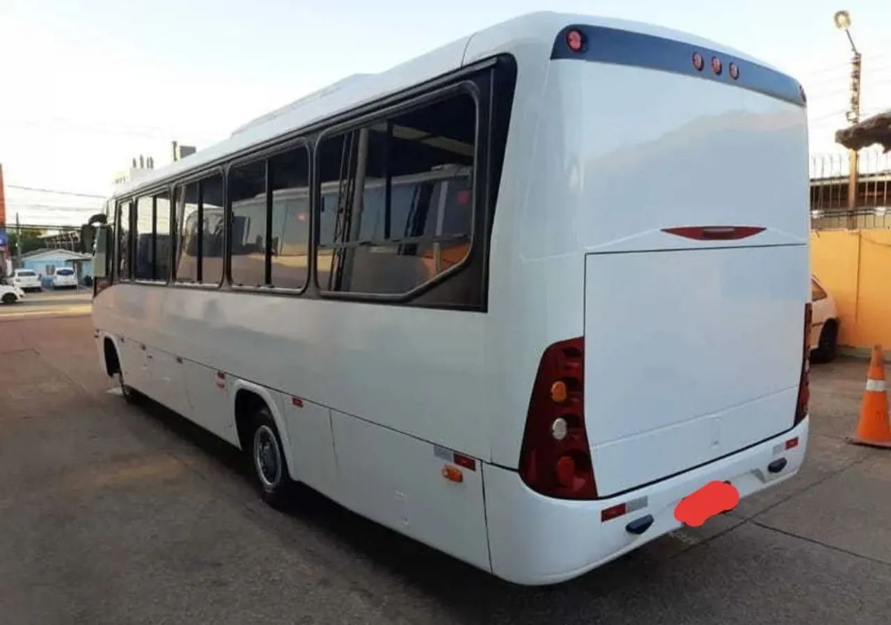 Micro Ônibus Marcopolo MB Sênior (Com WC) Ano 2015  - Foto 4