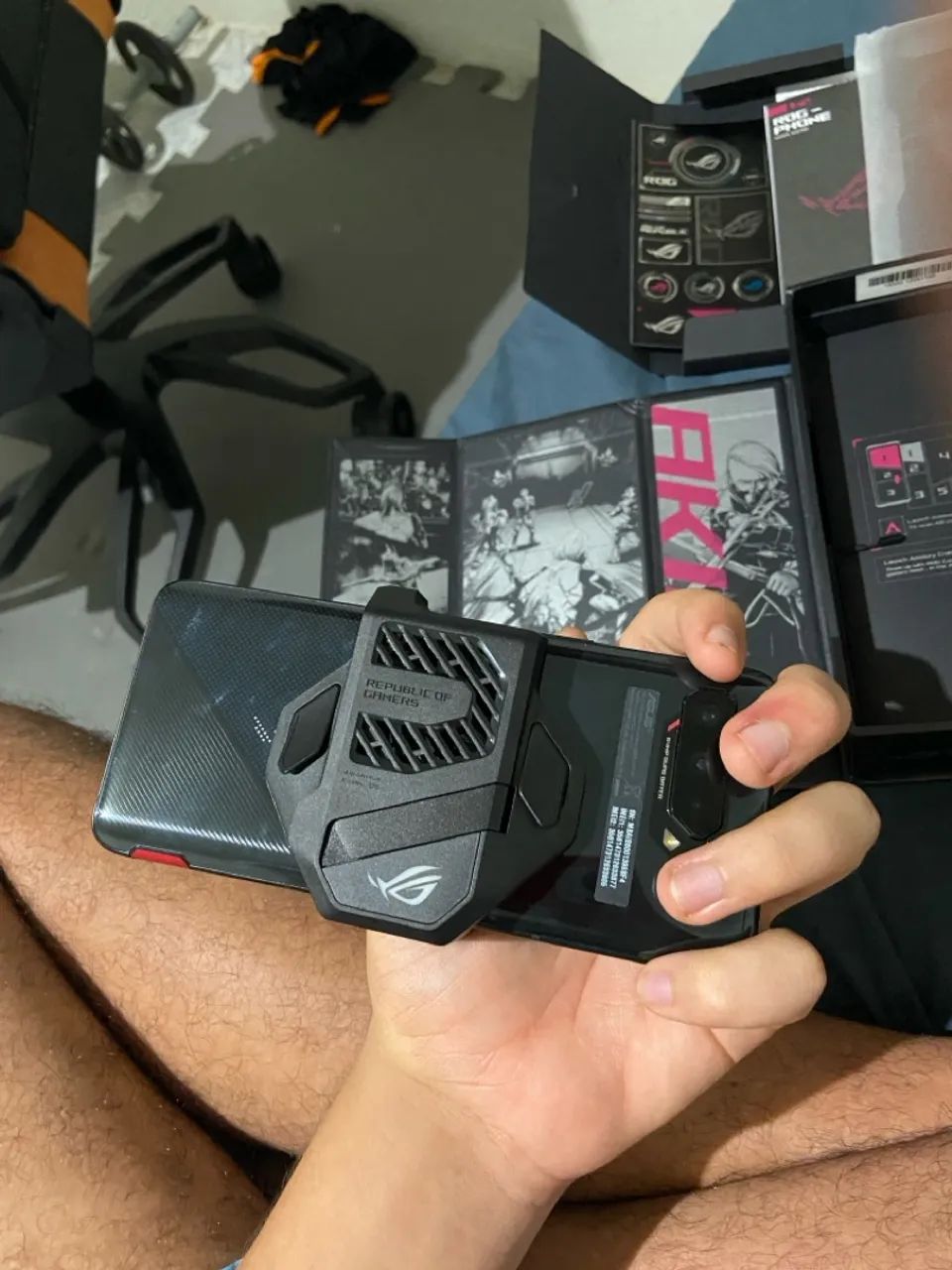 Asus ROG Phone 5s 12GB RAM & 256GB Snapdragon 888+ - Foto 3