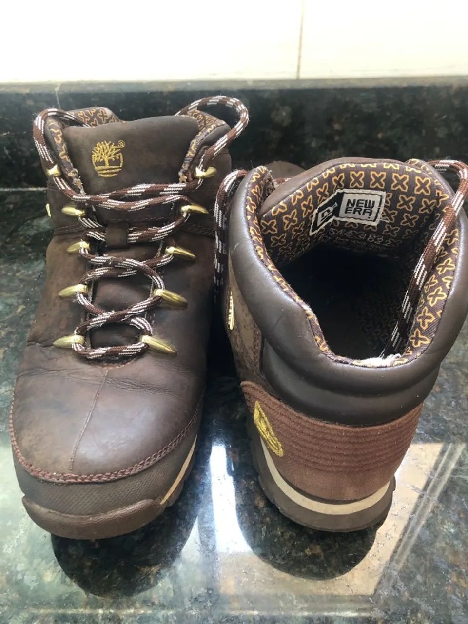 Bota Timberland tamanho 42/43 - Foto 2