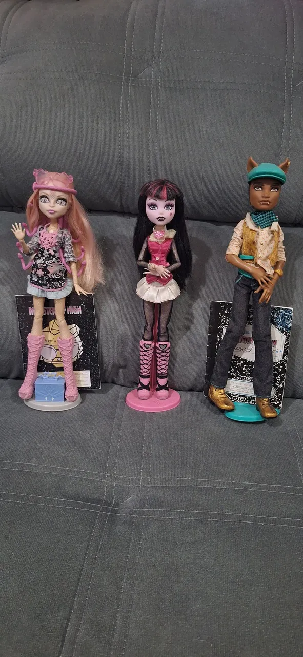 Bonecas Monster High
