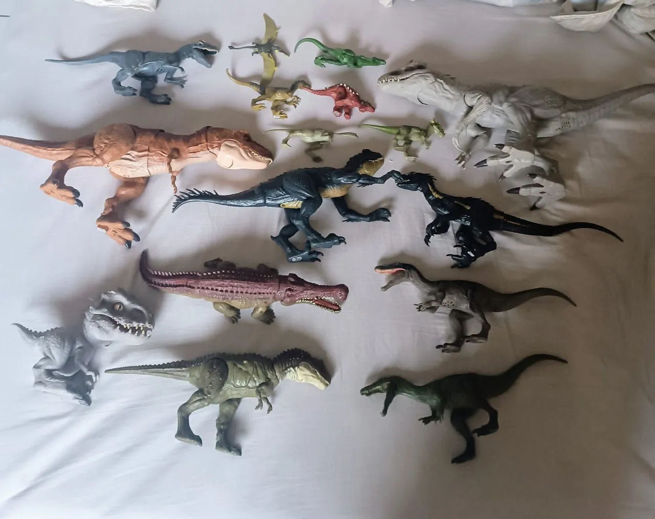 JURASSIC WORLD dinossauros da Mattel
