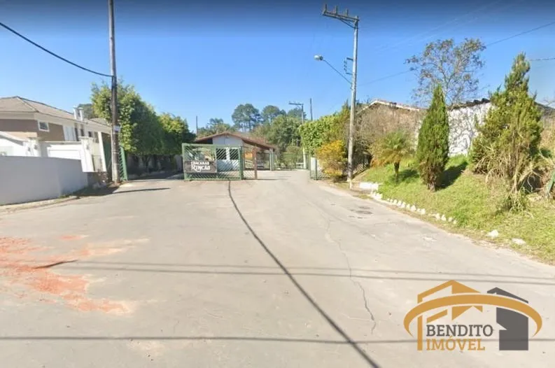 Terreno 1000 metros em Condomínio Fechado na Região de Cotia