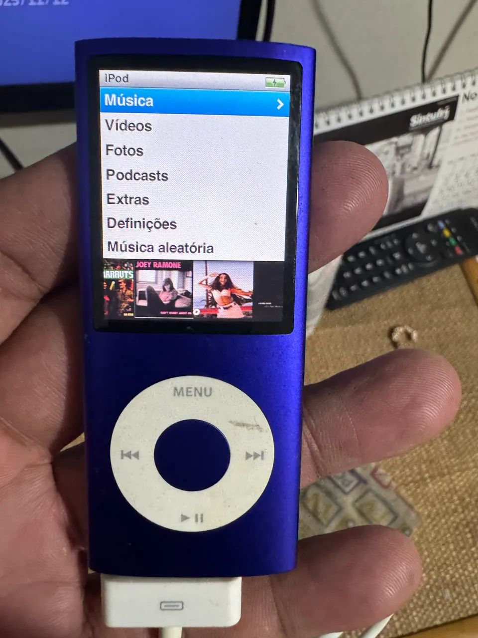 iPod Nano 4 geração 8gb roxo lindo LEIA!! - Foto 4