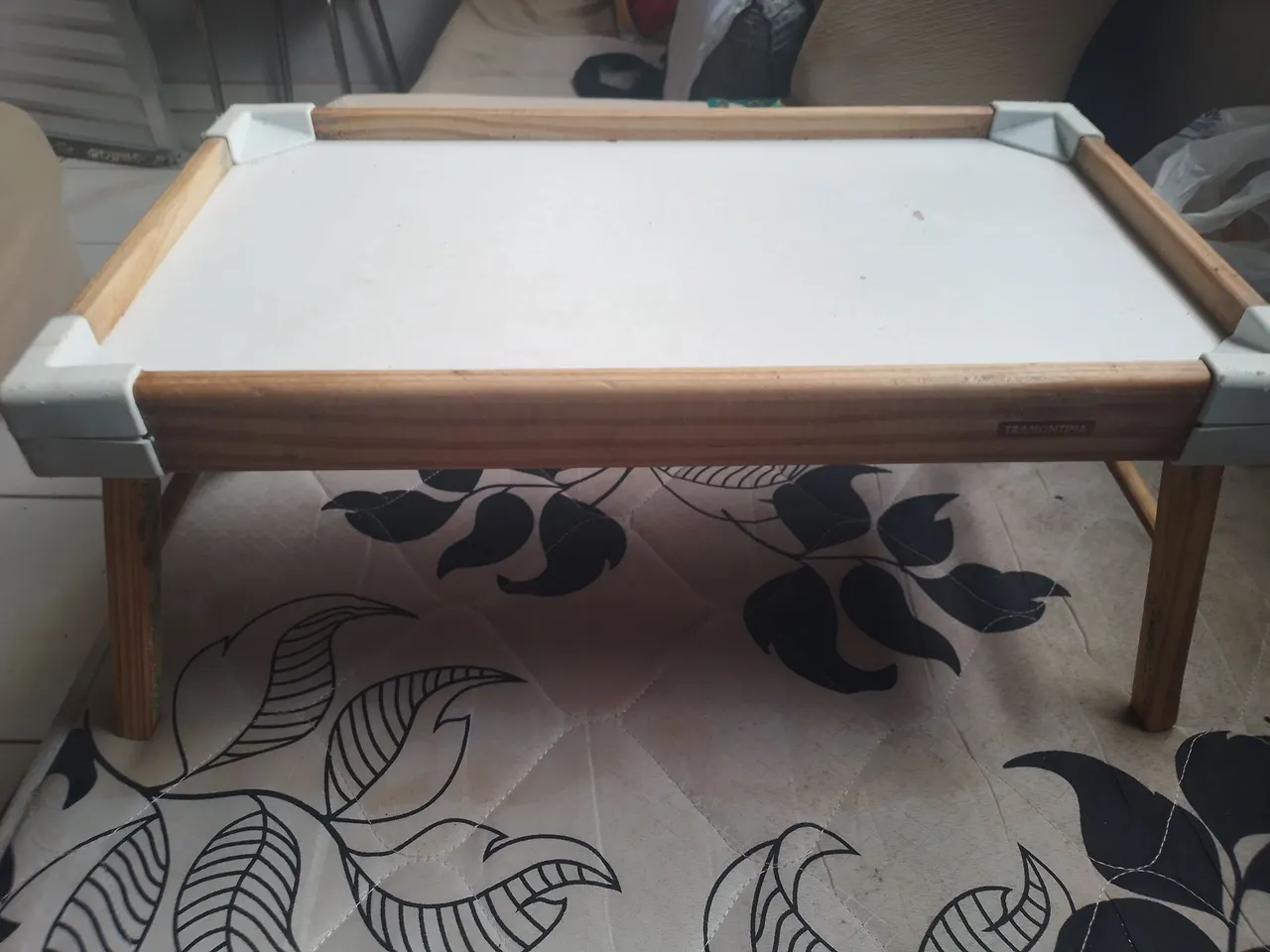 Mesa de apoio dobrável Tramontina