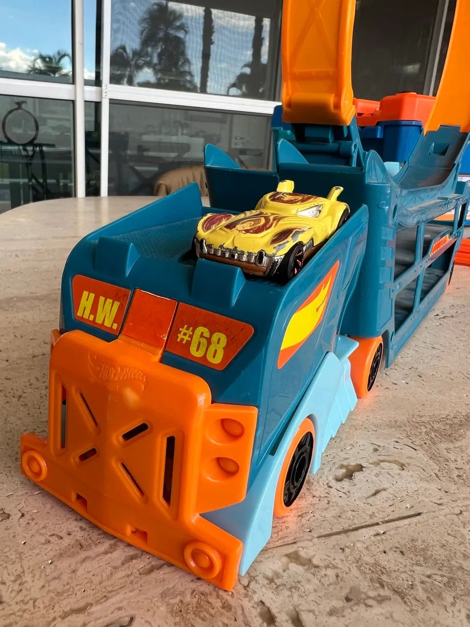 Caminhão Cegonha Hotwheels - Foto 4