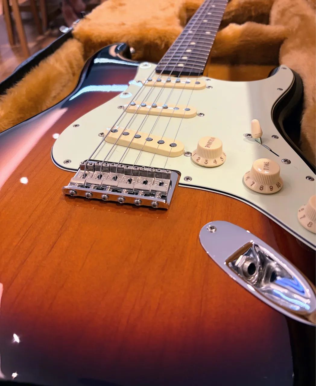 Fender Stratocaster Robert Cray Sunburst - Foto 4