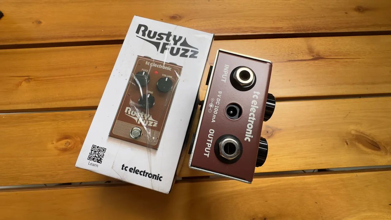 Pedal Rusty Fuzz TC Electronics - Foto 3