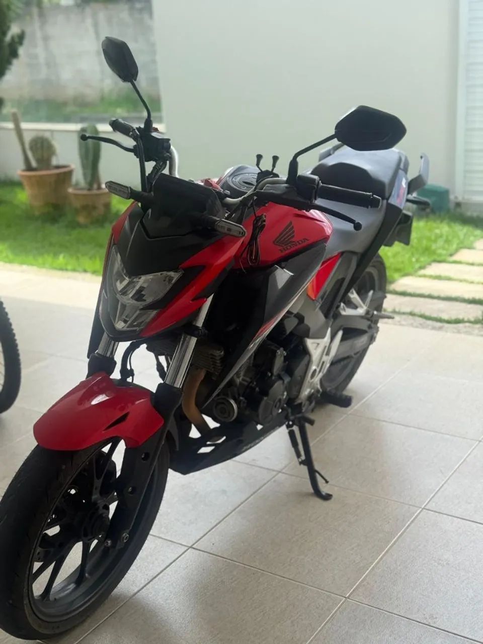 Vendo CB300 - Foto 2