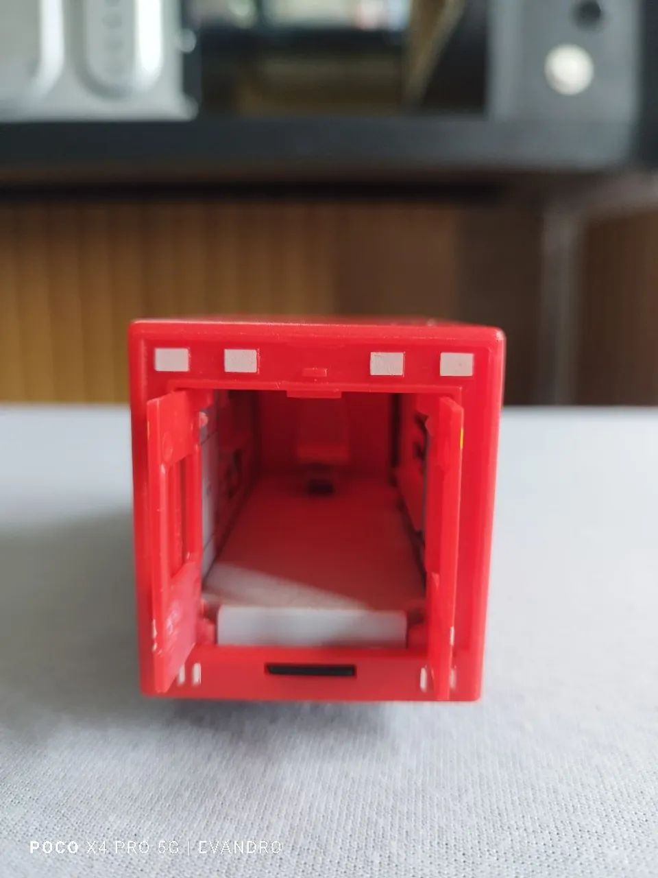 Miniatura ambulância  - Foto 3