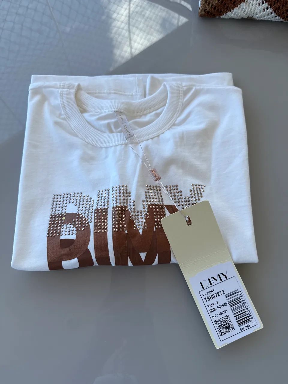 T Shirt Curta Dimy - Tamanho P - Foto 4