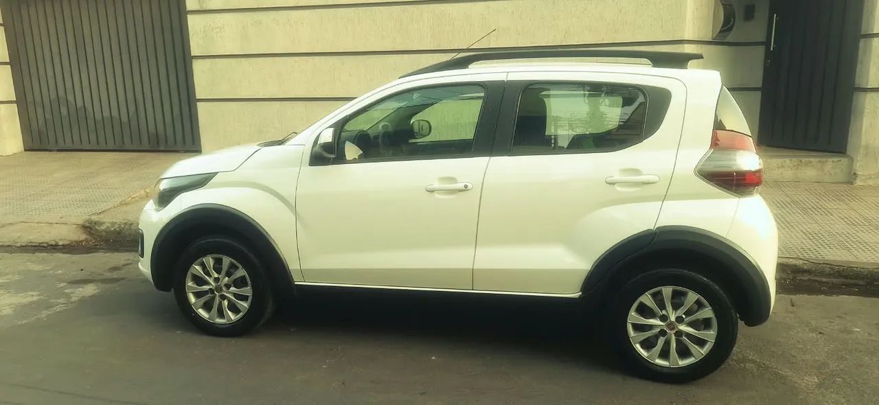 Fiat Mobi WAY 1.0 Fire Flex 5P. 2017 - Foto 2