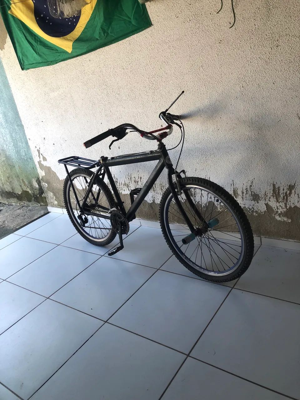 Bicicleta aro 26 montadinha 