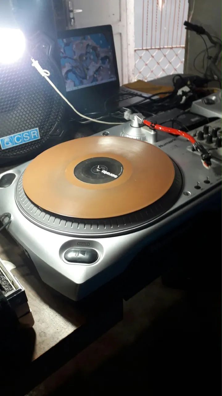 Toca disco numark ttusb  - Foto 2