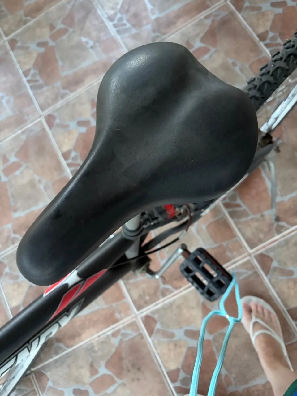 Bicicleta Wendy preta aro 24 - Foto 2