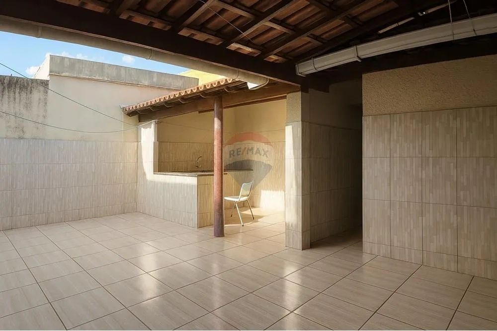 CASA ESPAÇOSA E BEM LOCALIZADA  TAGUATINGA NORTE (QNA 24) - Foto 3