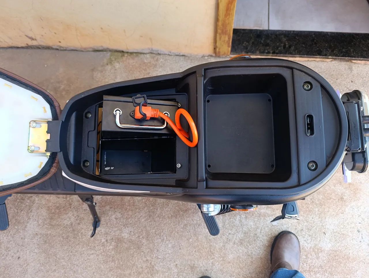 Vendo ou troco scooter  - Foto 3
