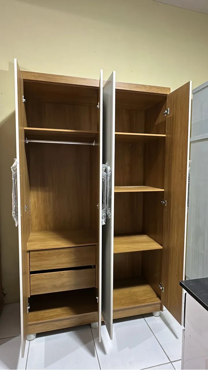 Roupeiro 4 portas com duas gavetas 100%MDF - Foto 2