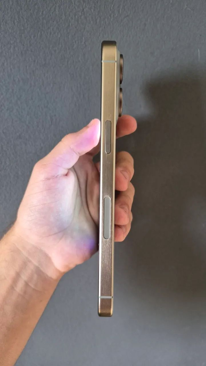 iPhone 15 Pro Max 256gb - Natural Titanium - Foto 4