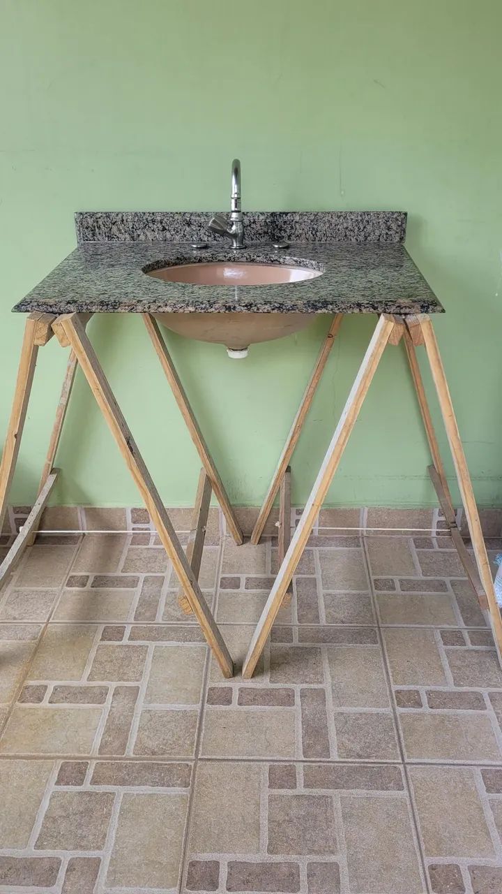 Kit Cuba de Banheiro com Pedra de Granito e torneira + Bacia Celite