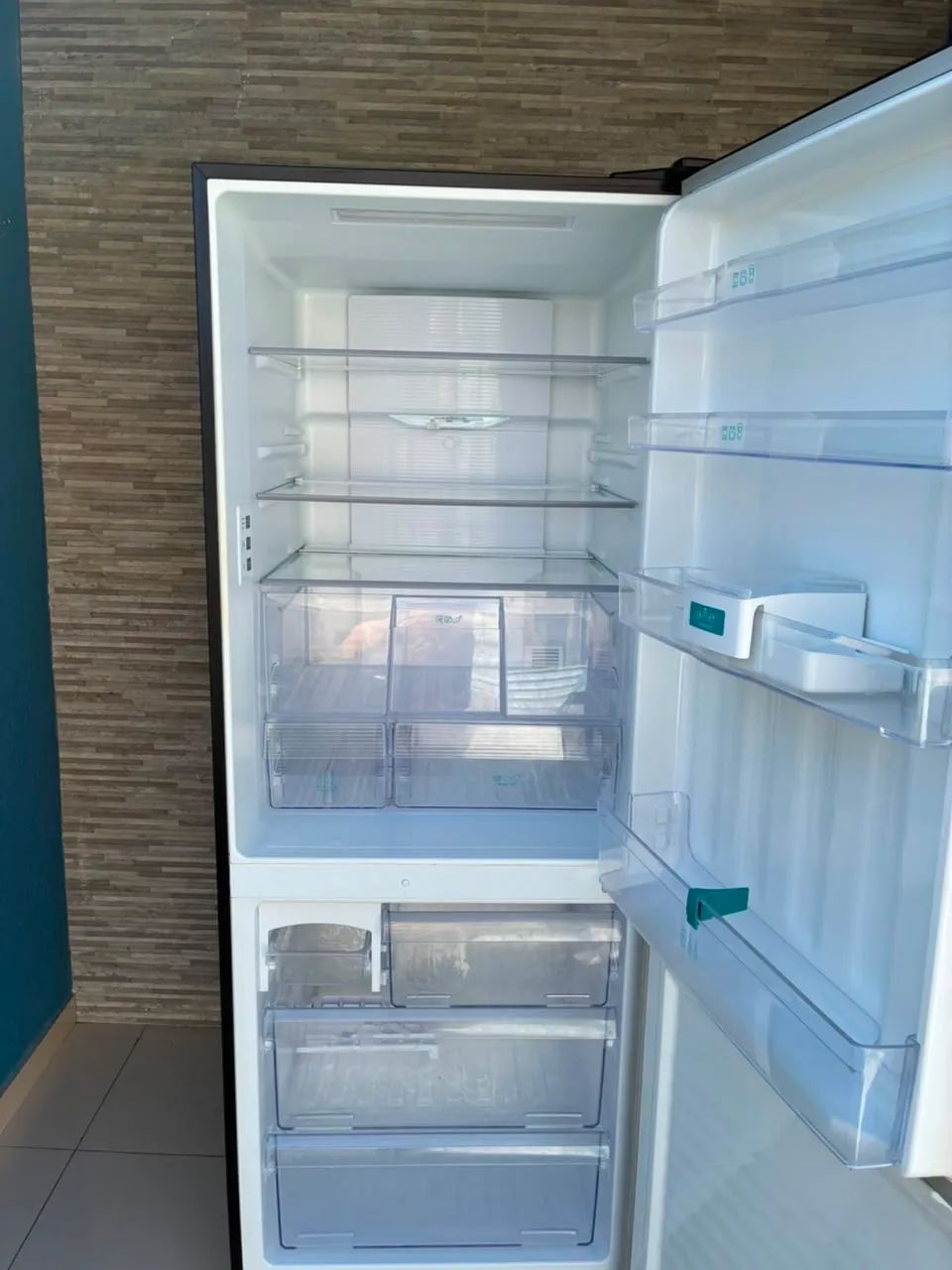 GELADEIRA GRANDE PANASONIC  - Foto 5