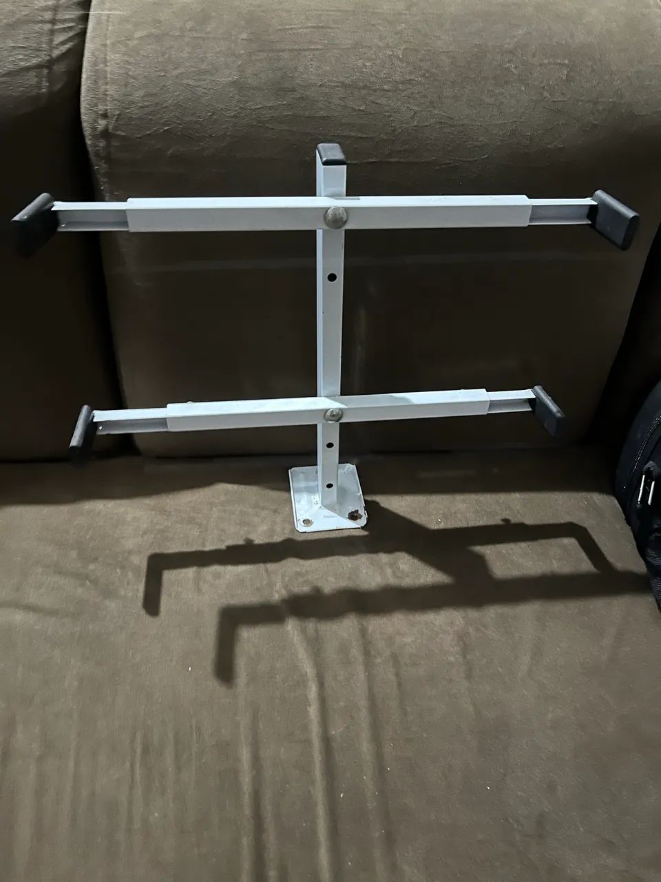 Vendo suporte de microondas,regulável e semi-novo - Foto 2