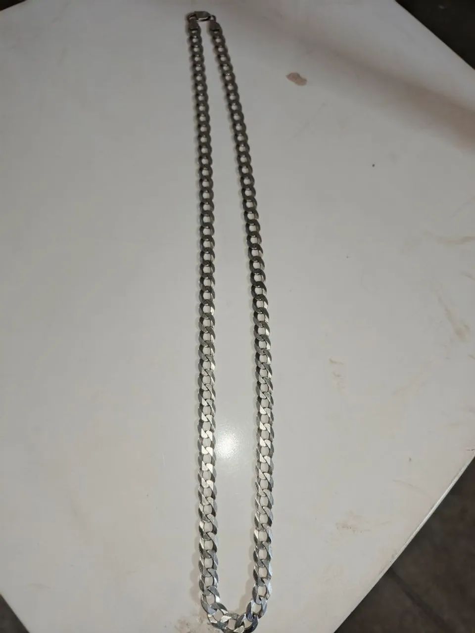 Vendo ou troco em celular  prata 8 mm 70 cm 