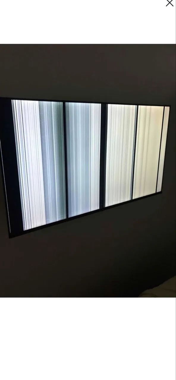 TV TCL 43 polegadas com defeito - Foto 4