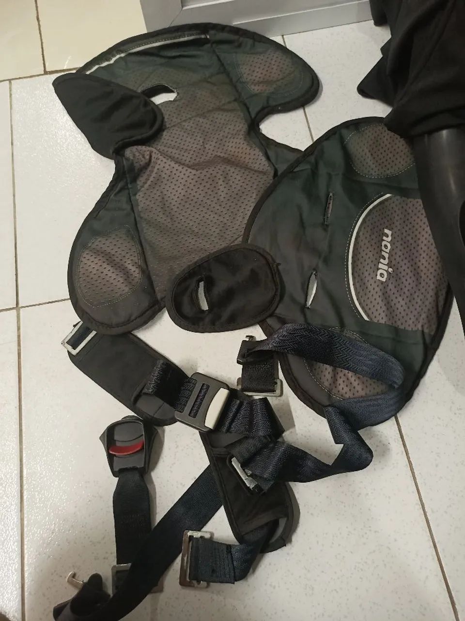 CADEIRINHA DE BEBÊ MARCA NANIA - Foto 2