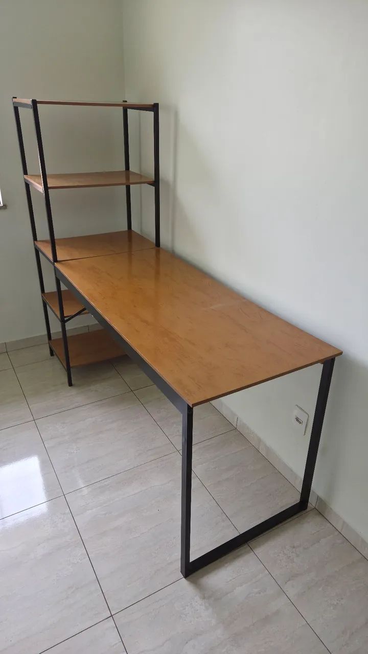 Mesa de Escritório com Prateleiras - Foto 2