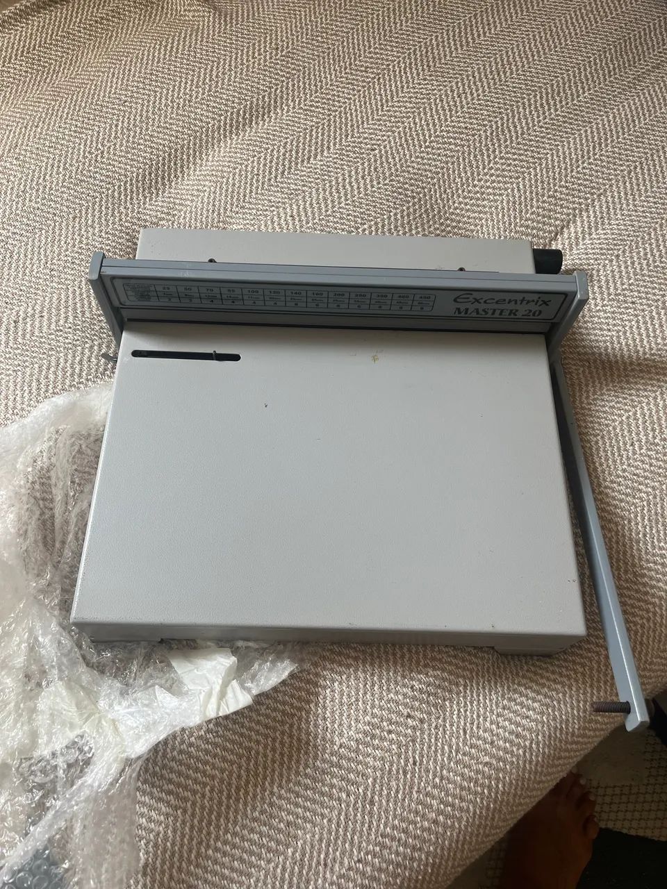 Encadernadora perfuradora64962663095553120