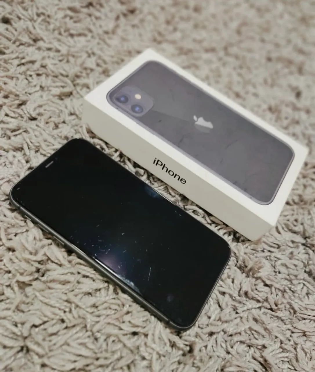 iPhone 11 64GB Usado em perfeito estado original 
