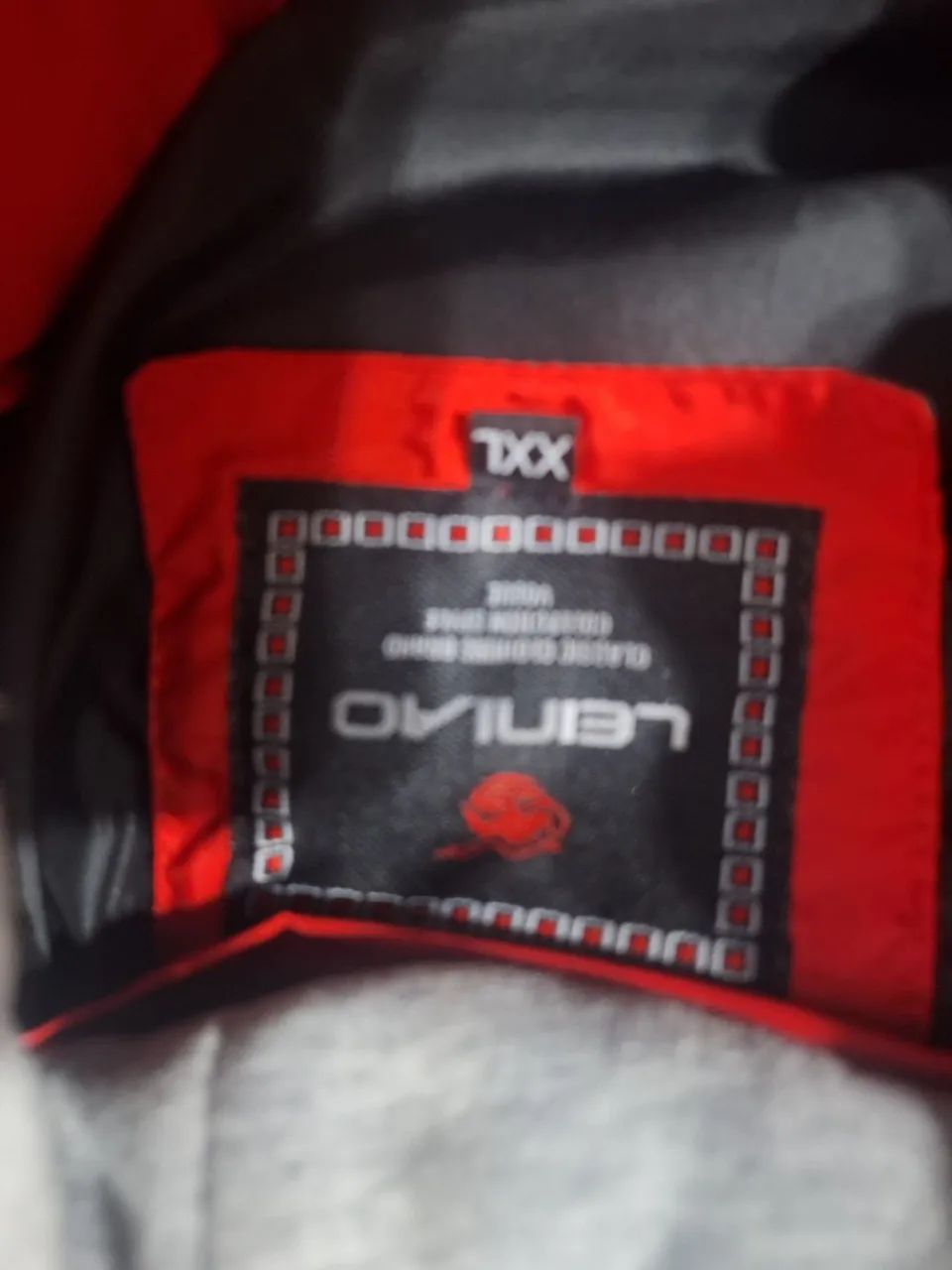 Colete infanti vermelho com capuz   - Foto 3