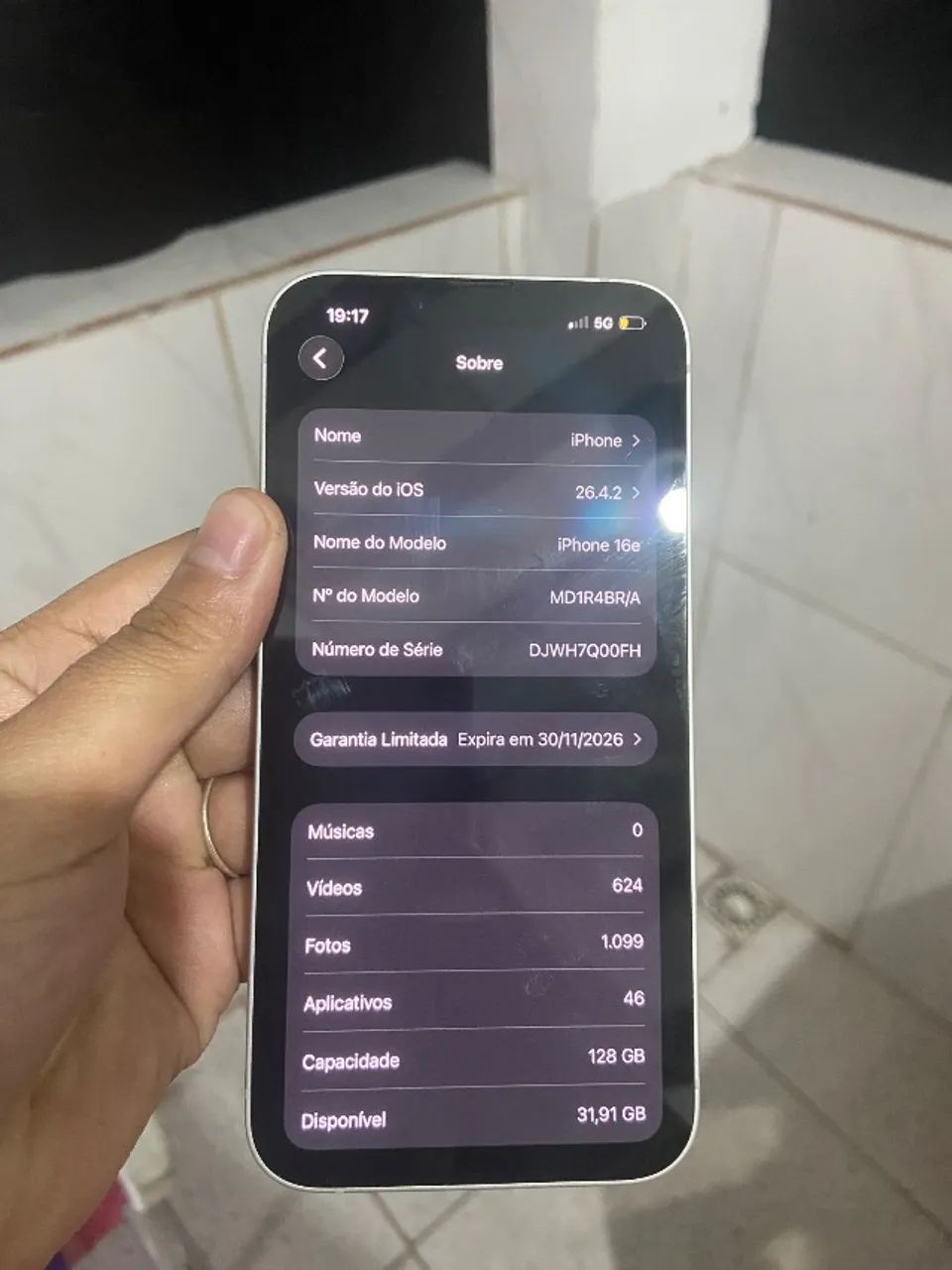 iPhone 16 E - Foto 2
