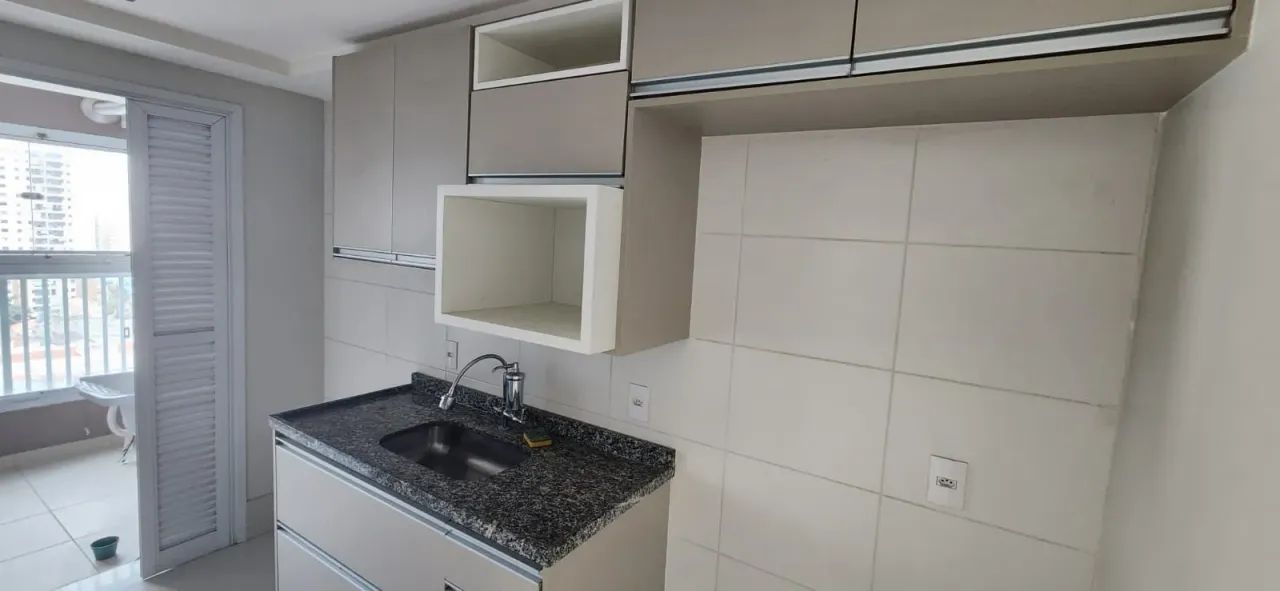 Apartamento com 76 m², duas vagas e deposito, com armários - Foto 3