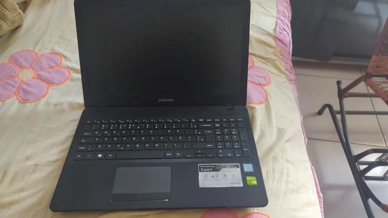 Vende-se notebook em perfeito estado. - Foto 2