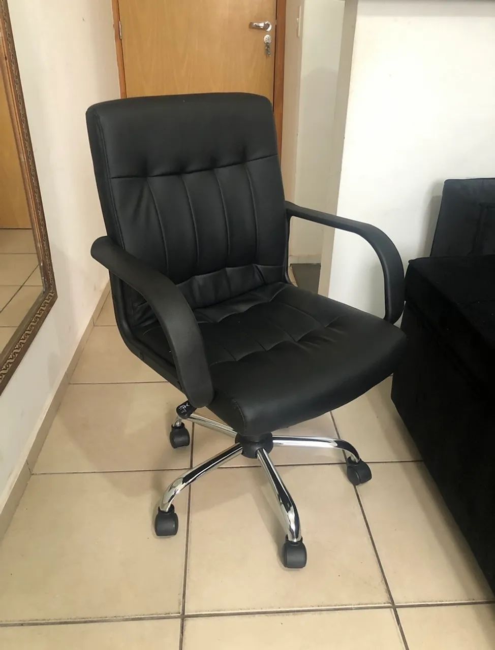 Cadeira executiva - Foto 2