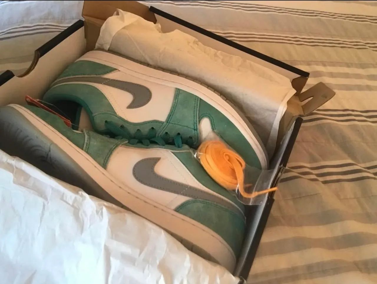 VENDO AIR JORDAN 1 LOW SE - Foto 4
