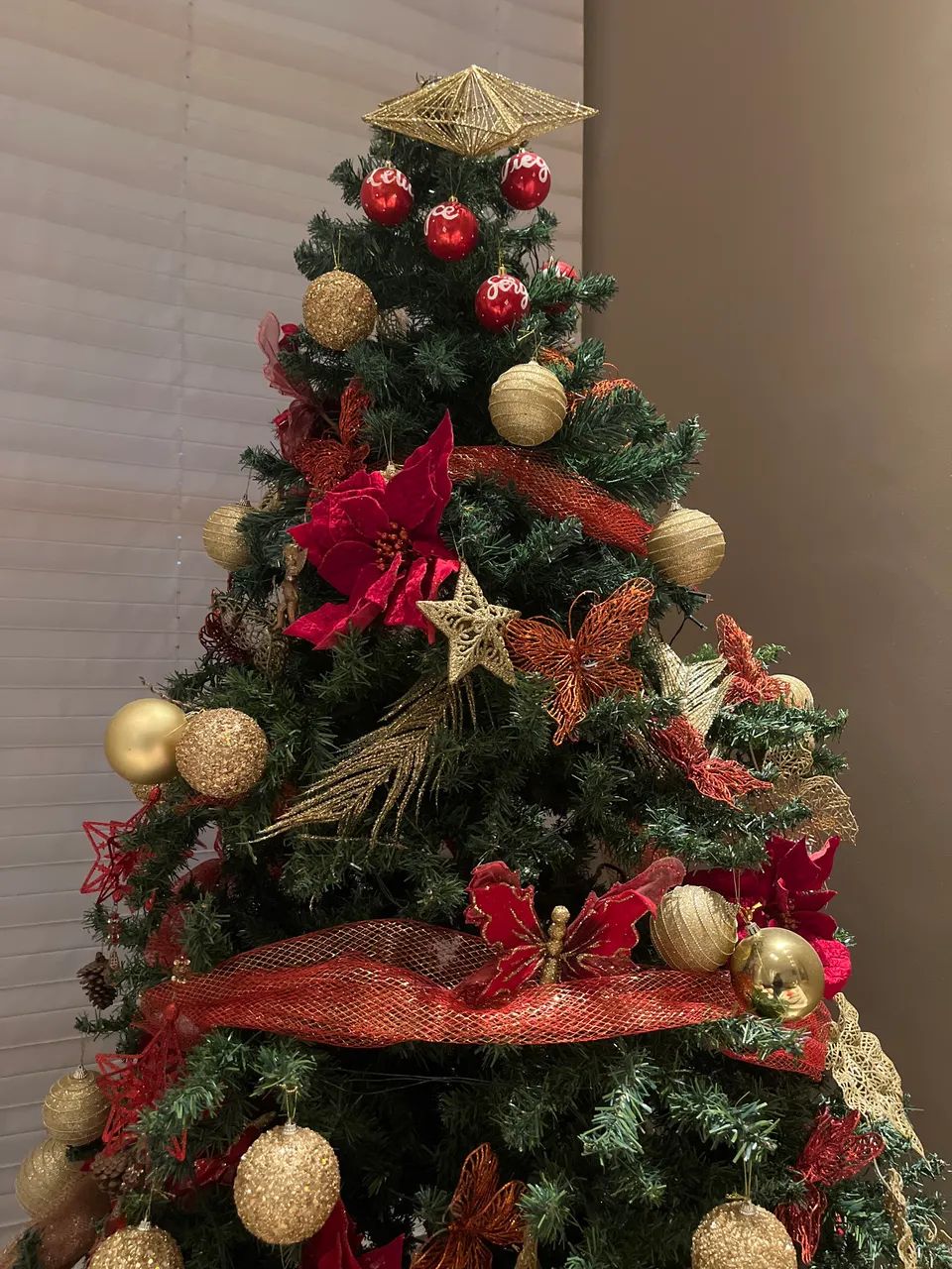 Árvore de Natal 2,40m decorada - Foto 2