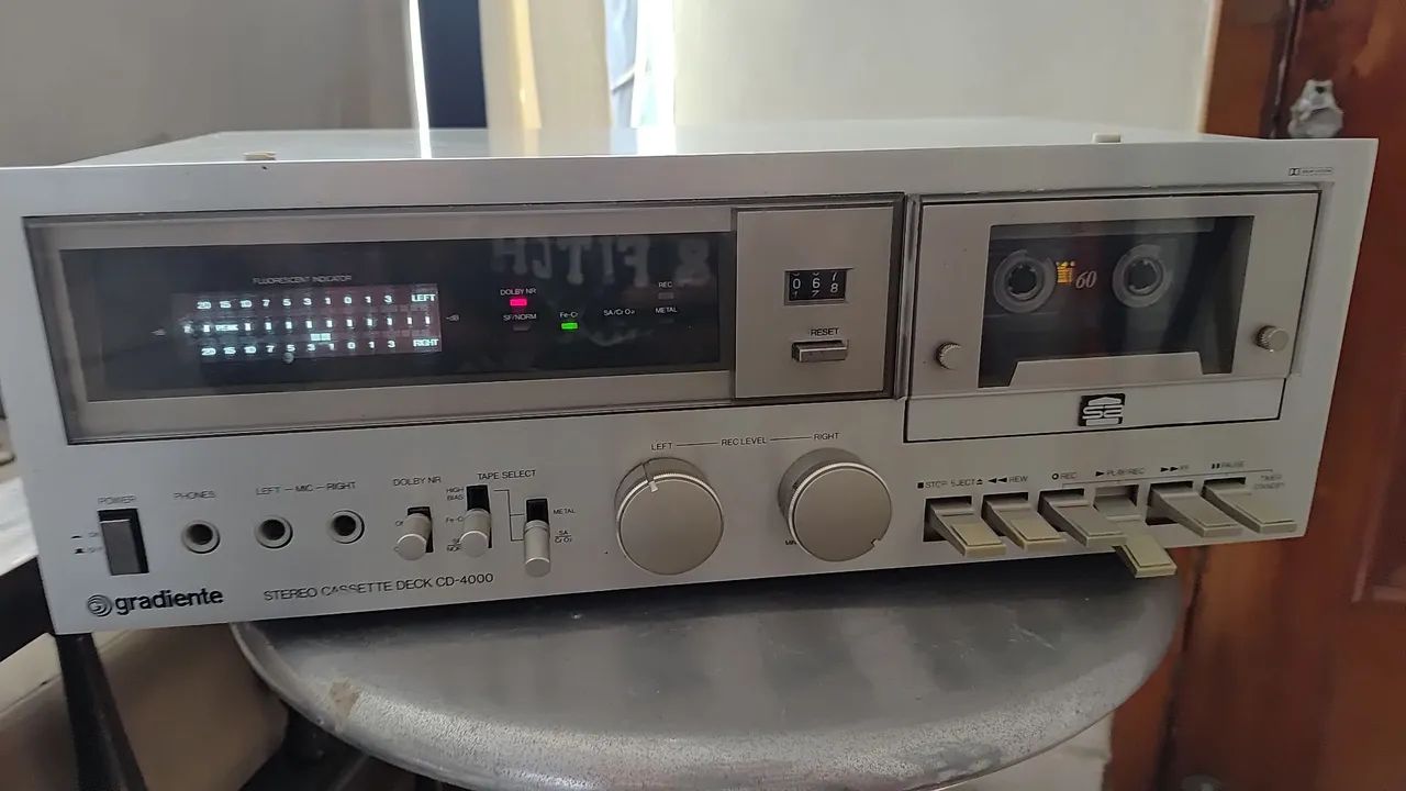 Tape deck gradiente cd4000 funcionando revisado - Foto 2