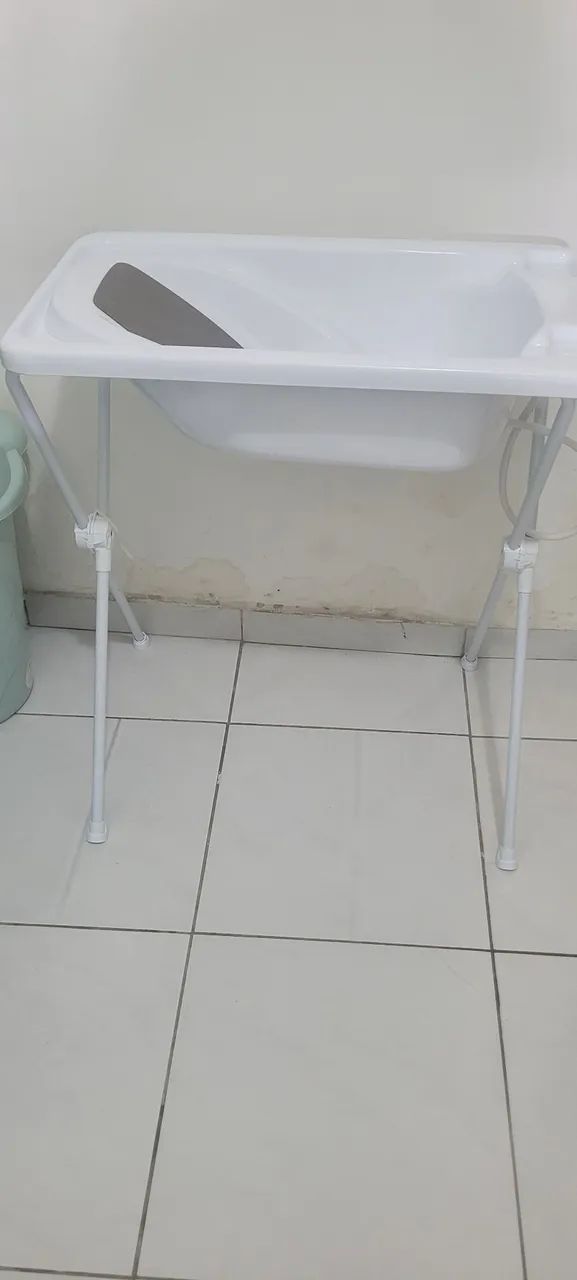 Banheira com suporte 