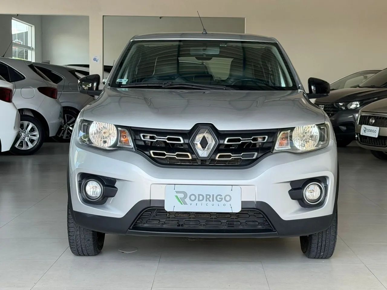 Renault Kwid 1.0 Intense 2022 - Foto 3