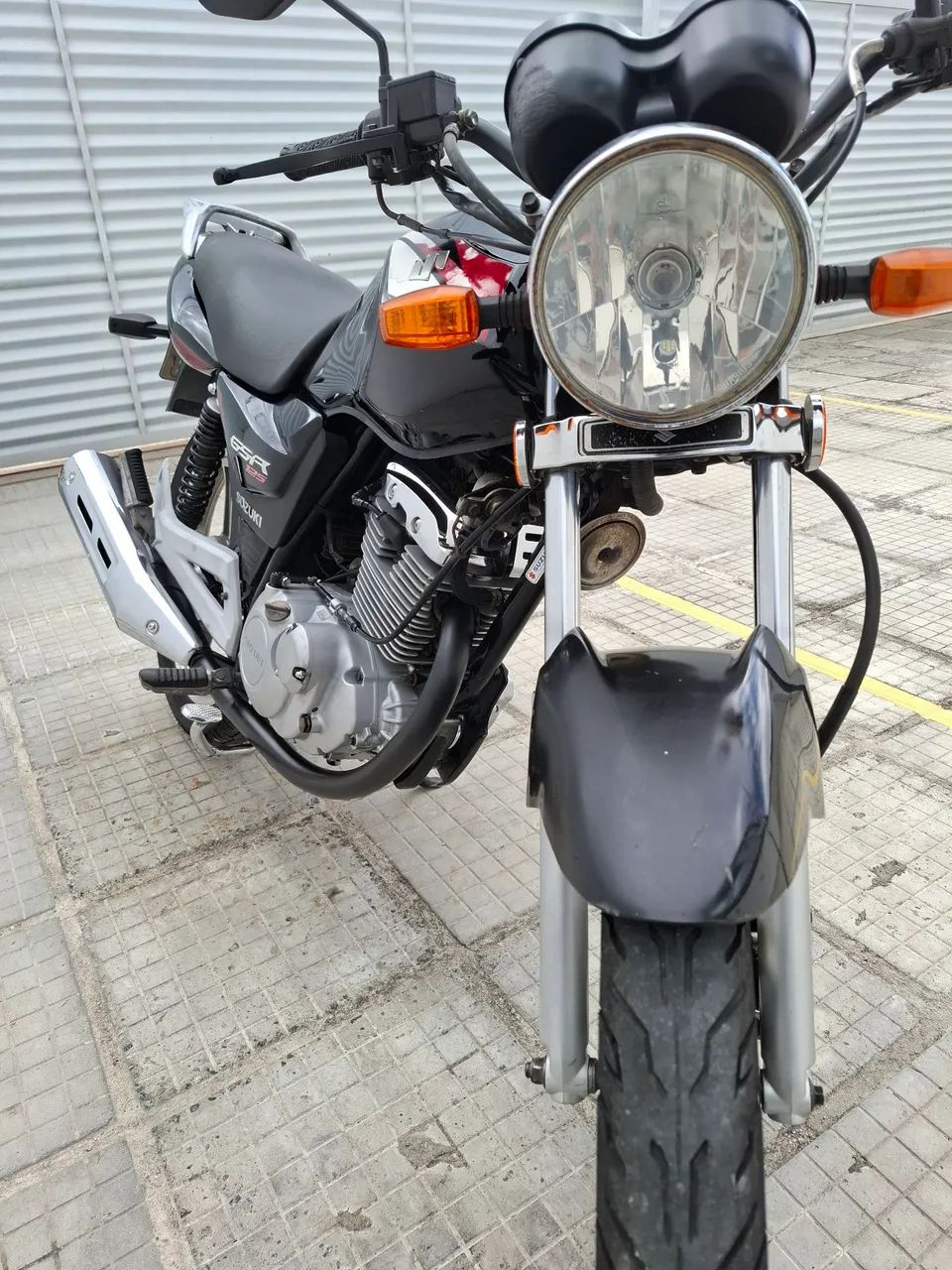 Suzuki GSR 125 2016  - Foto 4