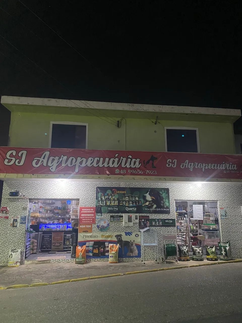 Loja Agropecuária Montada com Equipamentos - Bom Viver
