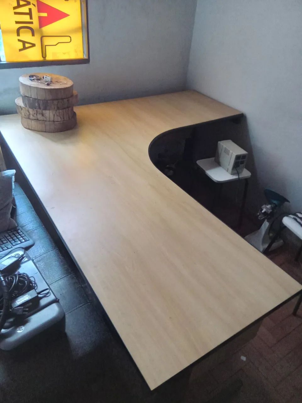 Mesa para escritório em L - Foto 3