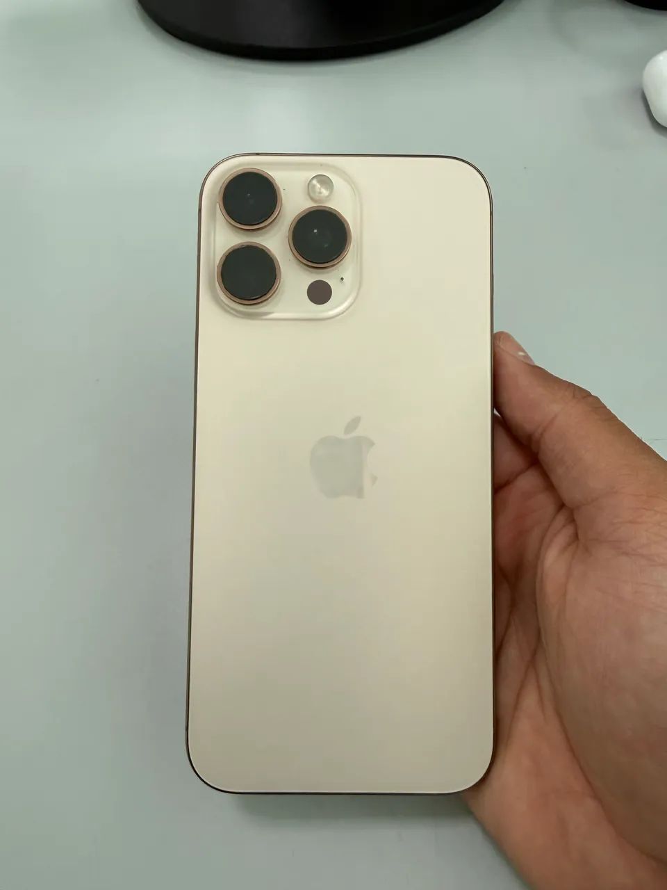 Vendo iPhone 16 Pro Max - Foto 2