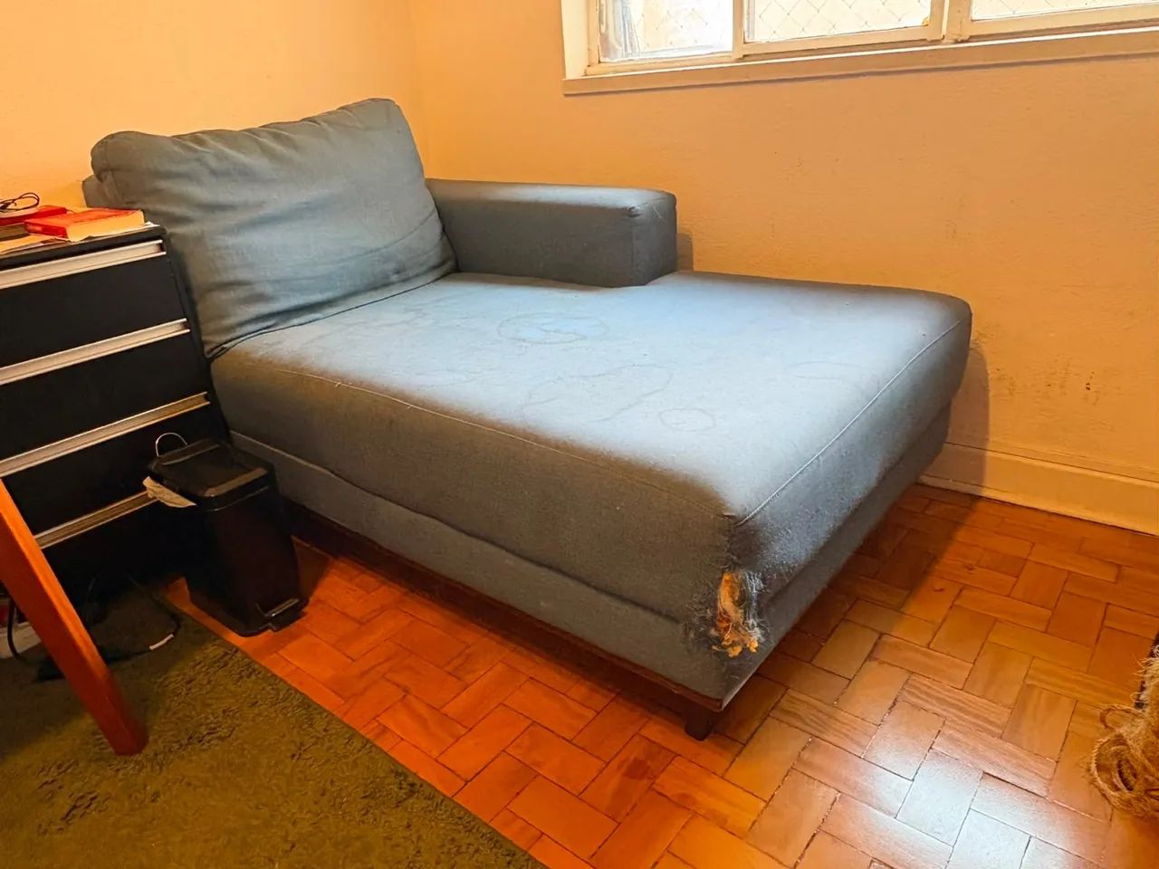 Sofá (chaise) - doação