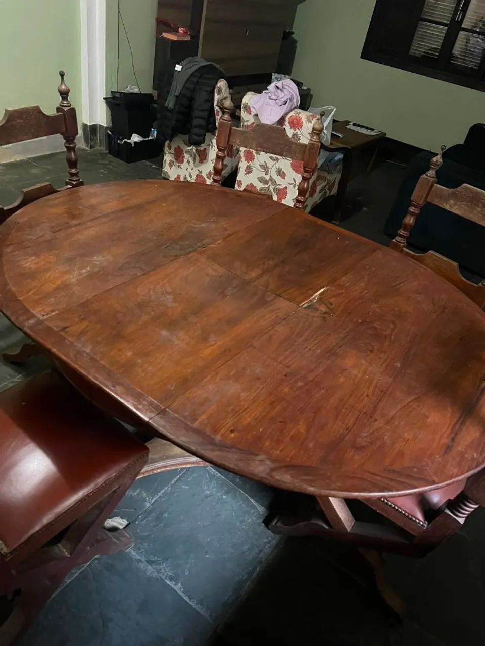 Mesa com 6 cadeiras raridade - Foto 2
