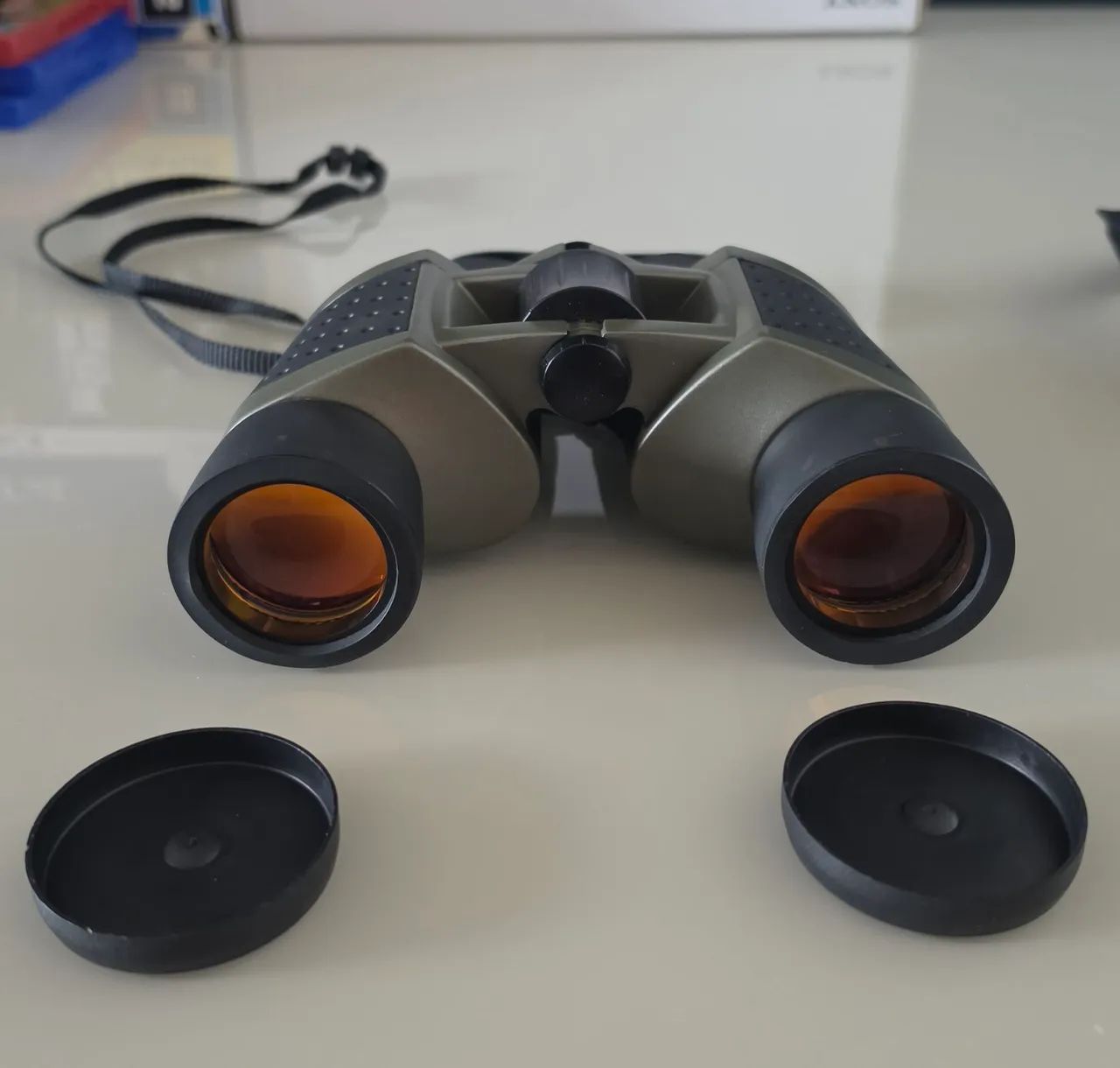 Binóculo 8x40 multi coated optics  - 149M/1000M