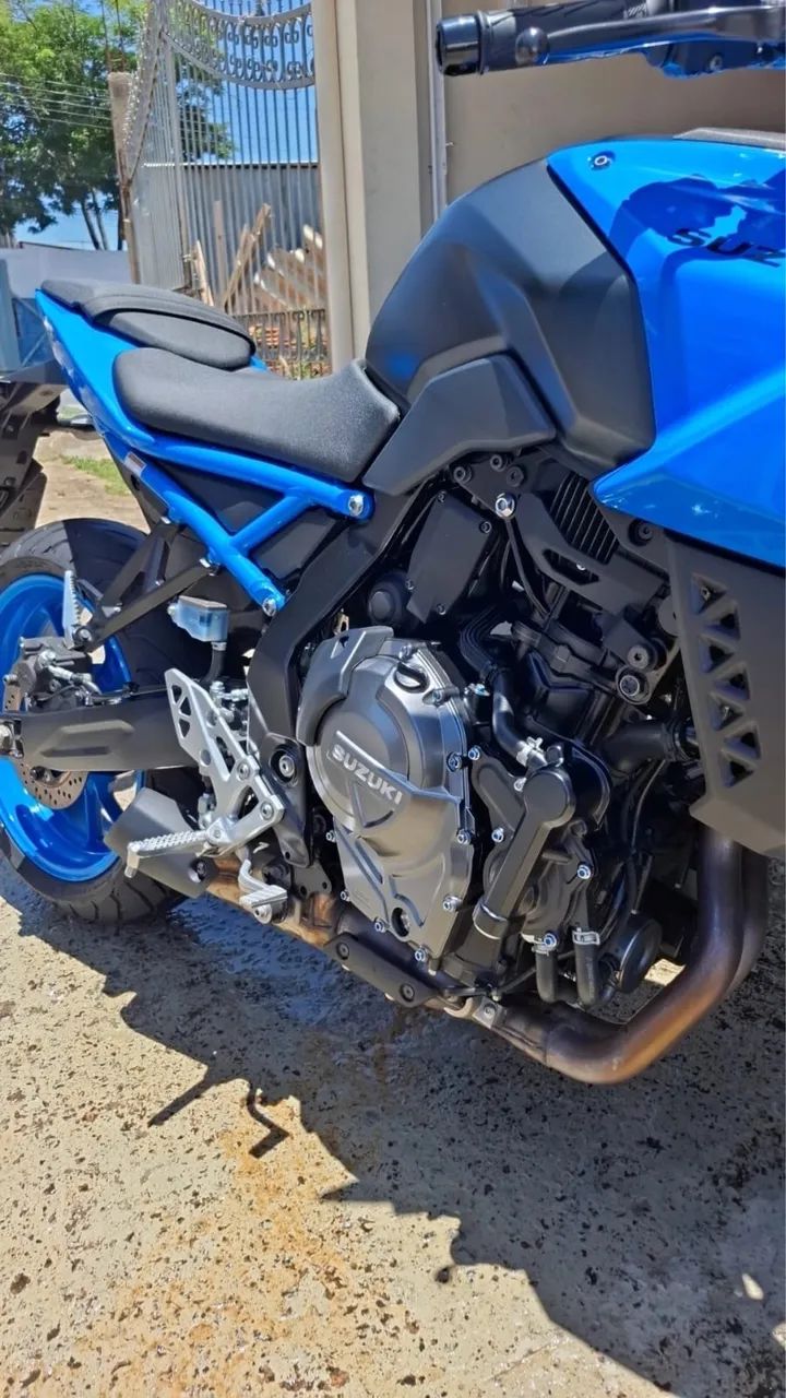 Suzuki GSX 8S 800cc - Foto 4